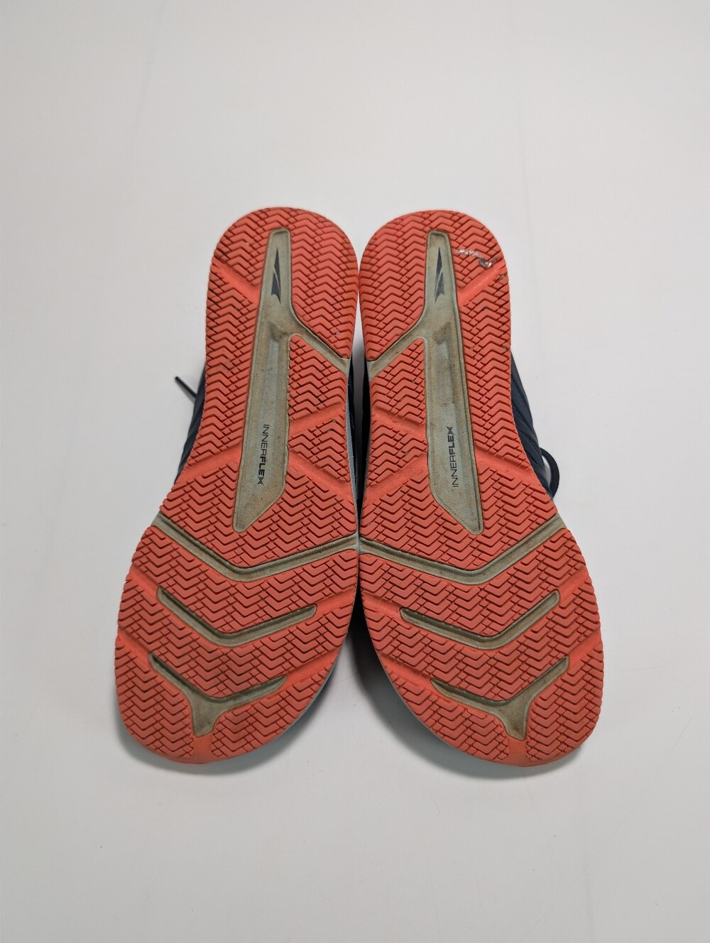 Altra Solstice XT Cross Trainer Shoes - AL0A4QTN447 - Picture 8 of 9